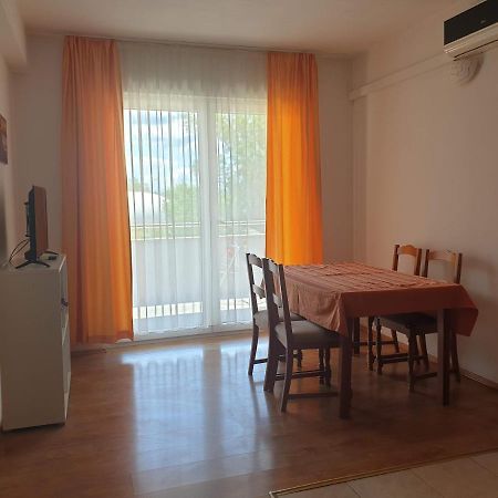 Apartment Perica โอมิช ภายนอก รูปภาพ