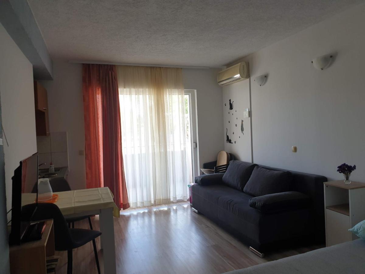 Apartment Perica โอมิช ภายนอก รูปภาพ