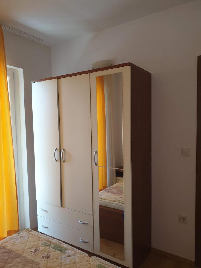 Apartment Perica โอมิช ภายนอก รูปภาพ