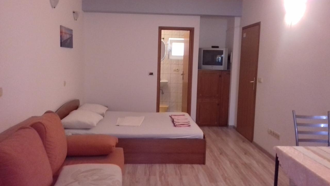 Apartment Perica โอมิช ภายนอก รูปภาพ